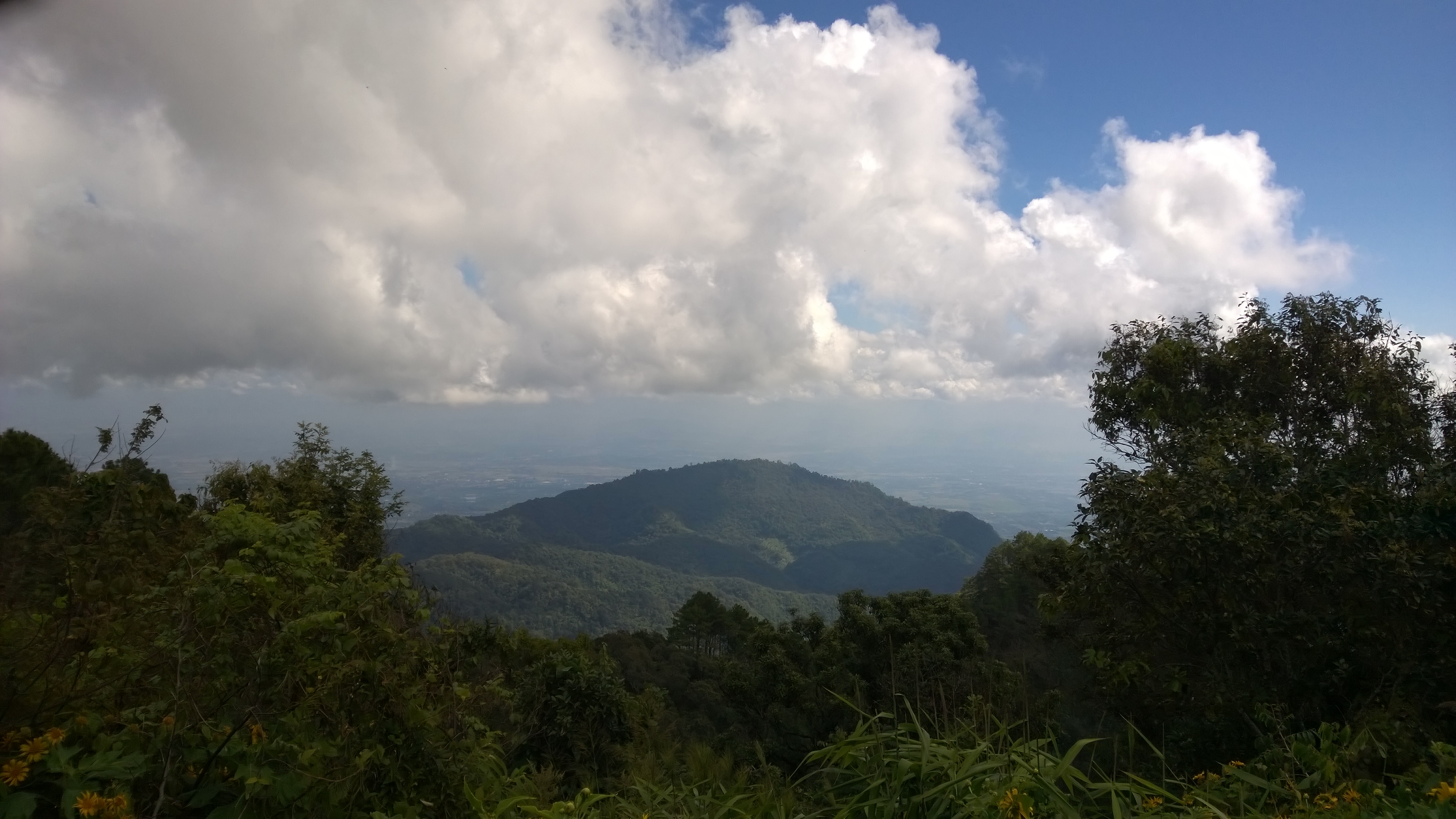 Blick nach Thailand von 1755 m