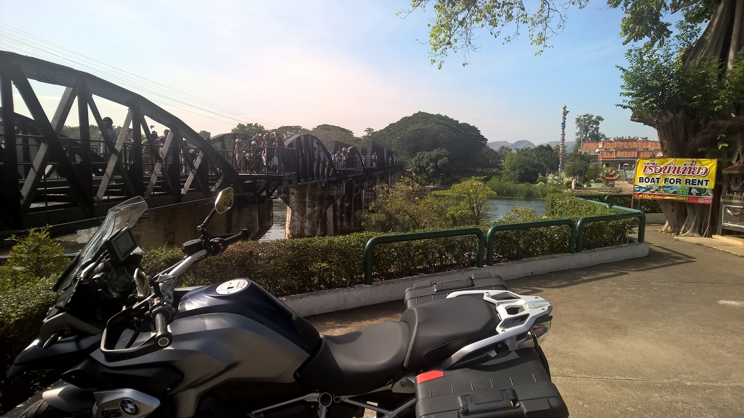 Touriattraktion in Kanchanaburi...Bruecke am River Kwai!